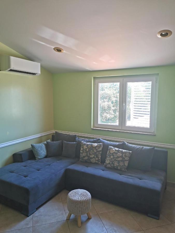 Apartments Vesna 자톤 외부 사진